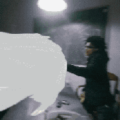 Money Music vid
