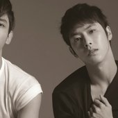 110310 TVXQ repackage album photo.jpg