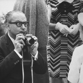 Ginastera taking a photograph of Allegra di Bonaventura, July 1968