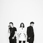 Aziatix 3