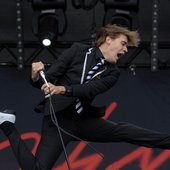 Howlin Pell - The Hives