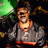 reggieelerby_1479007061_280.jpg