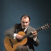 Julian Bream..jpg