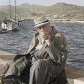 1955-Ralph-Vaughan-Williams-on-Mykonos-with-conch-shell-Colour-no-frame-credit-VWF-scaled.jpg