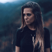 Nora En Pure