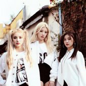 ODD EYE CIRCLE