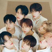 8TURN for 2nd Single Album [Electric Heart]