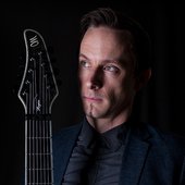 artist_guitar_MICK_GORDON.jpg