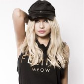 Alli Simpson