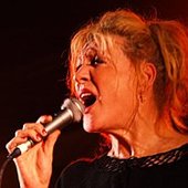 Renee Geyer