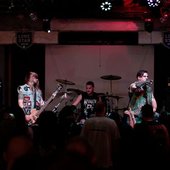 https://www.metal-archives.com/bands/Hellknife/3540405344