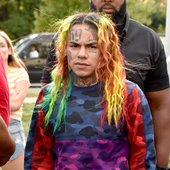 tekashi-6ix9ine-attends-the-2018-made-in-america-festival-news-photo-1026021924-1542730500.jpg