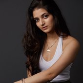 ZOE SIDDHARTH
