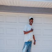 DjBlack CapsulaMusic (Roberto Sosa Pérez)