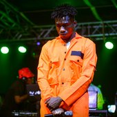 Dr Barz Standing Live at Behind Barz Concert 2019