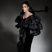 Gloria-Estefan-by-Formento-Formento-5.png