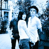 Blonde_Redhead_©_JulienBourgeois-scaled.jpg