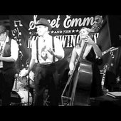 Choose FileSweet Emma And The Mood Swingers 2