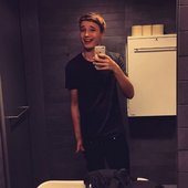 Isac Elliot