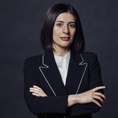 MariamBatsashvili-EggAmsZU8AUWIse.jpg