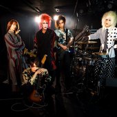 147688-ziz-group-photo.jpg