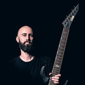 robert-guitar-ltd.jpg