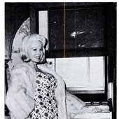 Joi Lansing poses with Scopitone