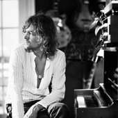 0e6bd7-20120629-brendanbenson.jpg