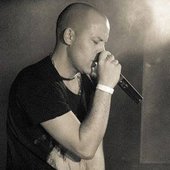 Robert Manos (Bandcamp Profile Pic).jpg