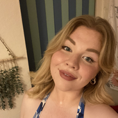 lucy03022000 的头像