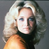 Barbara Mandrell