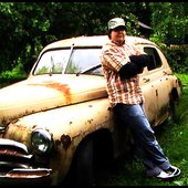 Fr33k and Old Car