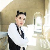 bishop-briggs-cosores-01.jpg