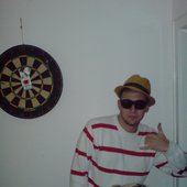 Skateboy T