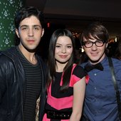 Drake, Miranda Cosgrove & Drake Bell