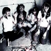 The Coathangers