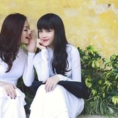 2-thieu-nu-nhom-beet-la-lam-voi-hinh-anh-nu-tinh.jpg