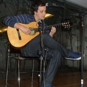 Rafael Cortez no Pocket Show da Livraria da Vila SP