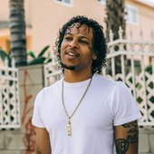 g-perico-interview-gen-f-all-blue (1).jpg