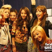 F(x) SMTOWNPARIS