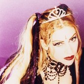 Debra Fogarty (Diva Destruction)