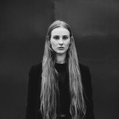 vera blue bw