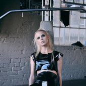 Yolandi