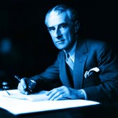 French-composer-Maurice-Ravel-c1928.jpg