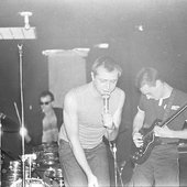 Kilslug - On Stage - 1984 - Larry Lifeless.jpg