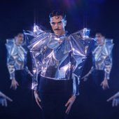 FUTURACHICAPOP.jpg