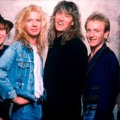 def leppard/hysteria era