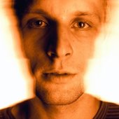 0011380160_10.jpg