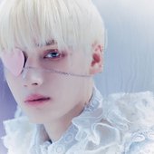 HUENING KAI FREEZE CONCEPT PHOTO