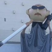 OffWhiteShyGuy 的头像